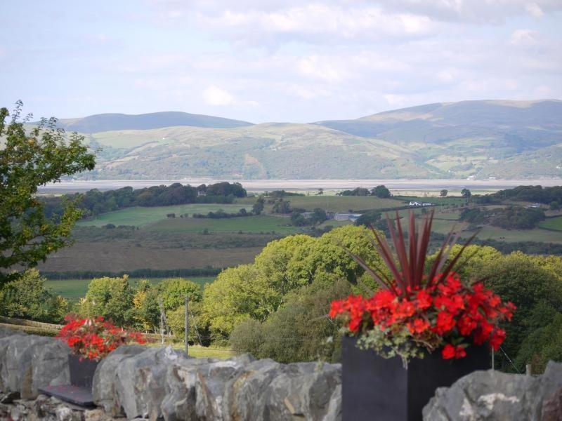 Vila Breathtaking Views With A Hot Tub - Bwlch Cliced Tal-y-bont  Exteriér fotografie